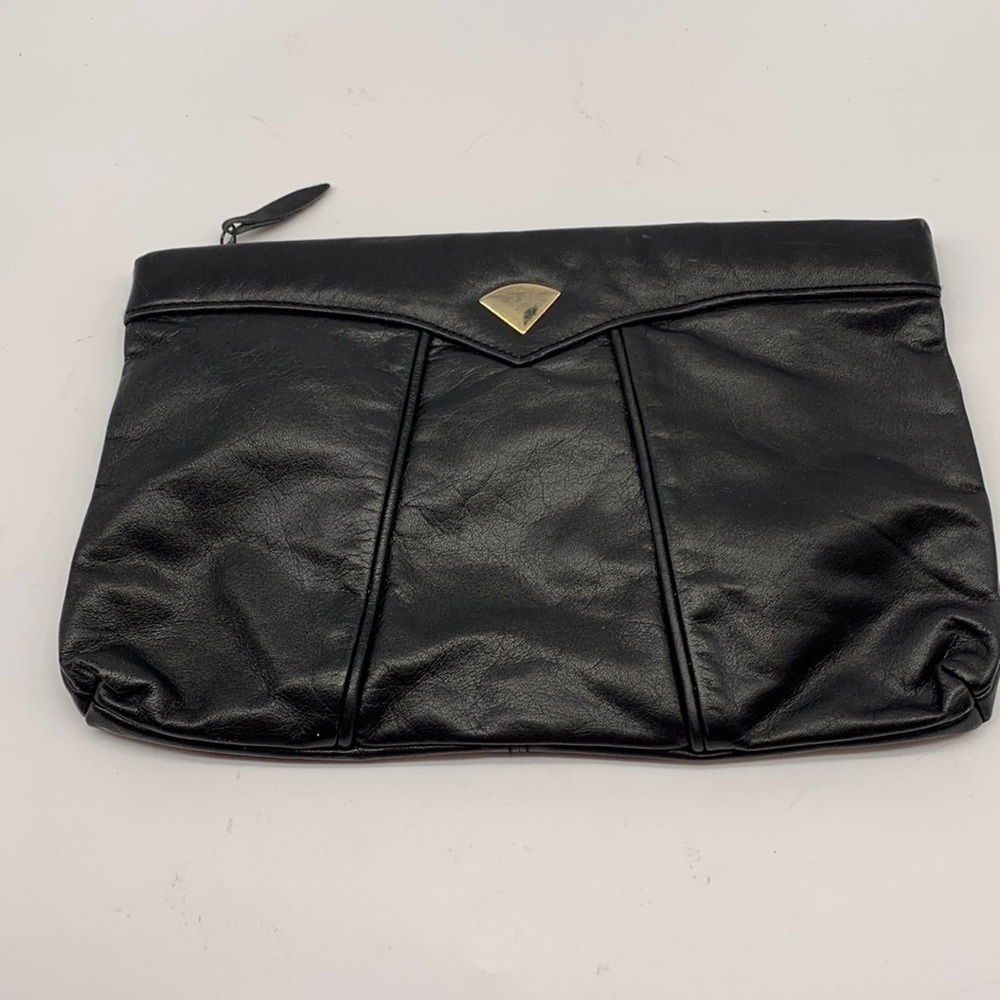 Contessa Vintage Black Leather Clutch
